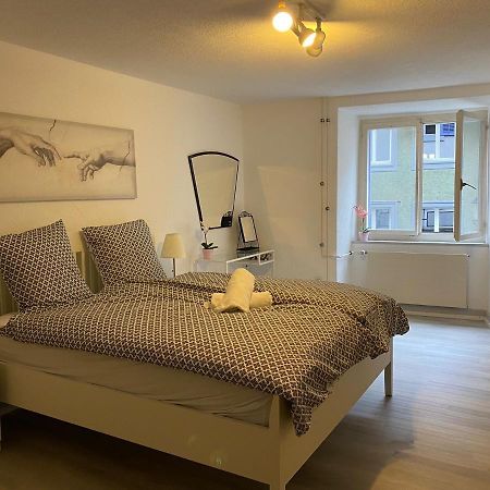 Private Studio Apartment In Bremgarten Luaran gambar